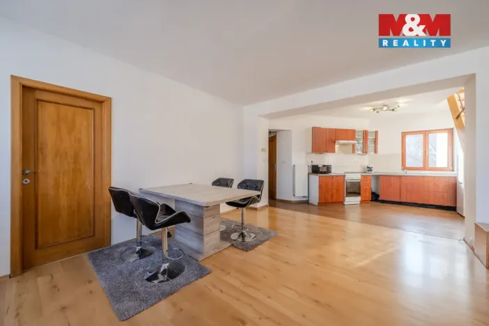 Prodej bytu 2+1, Poděbrady - Poděbrady III, Palackého, 67 m2