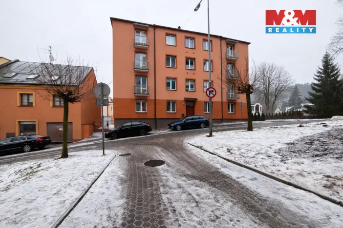 Pronájem bytu 2+1, Trutnov - Horní Předměstí, Na Kopečku, 58 m2