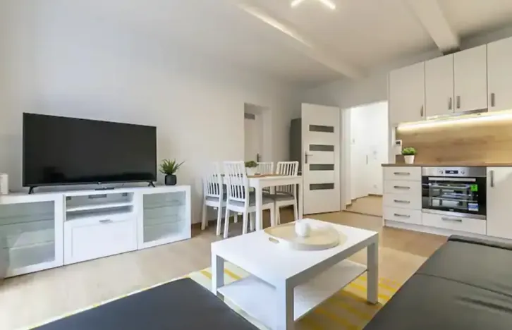 Pronájem bytu 2+kk, Praha - Strašnice, Na Třebešíně, 50 m2