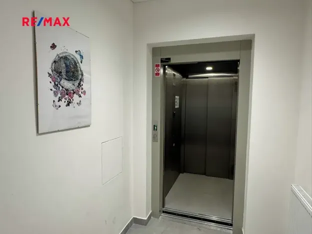 Pronájem bytu 2+kk, Kladno, Čermákova, 40 m2