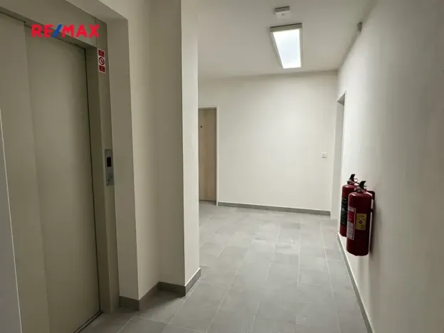 Pronájem bytu 2+kk, Kladno, Čermákova, 39 m2