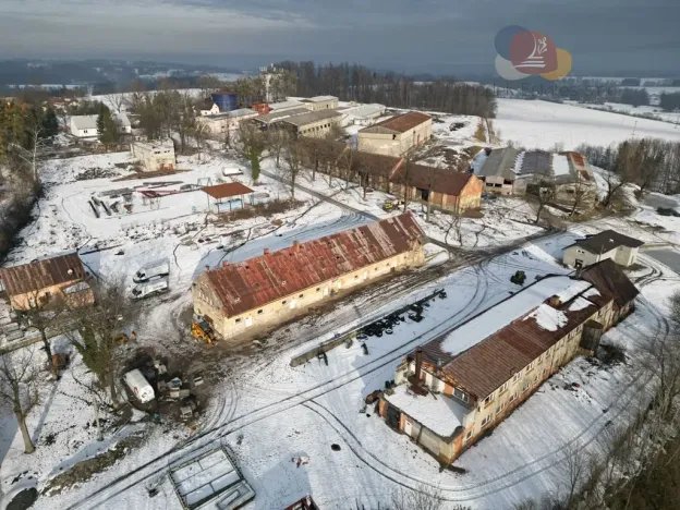 Prodej výrobních prostor, Střítež, 85000 m2