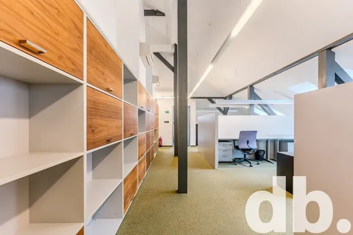 Pronájem kanceláře, Cheb, 26. dubna, 190 m2