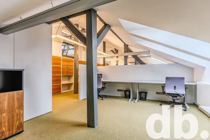 Pronájem kanceláře, Cheb, 26. dubna, 260 m2