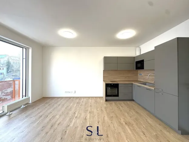 Pronájem bytu 1+kk, Liberec, Na Perštýně, 35 m2