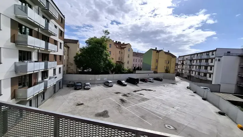 Pronájem bytu 1+kk, Plzeň, Železniční, 40 m2