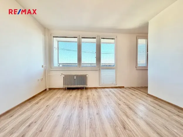 Prodej bytu 1+kk, Pardubice, Valčíkova, 29 m2