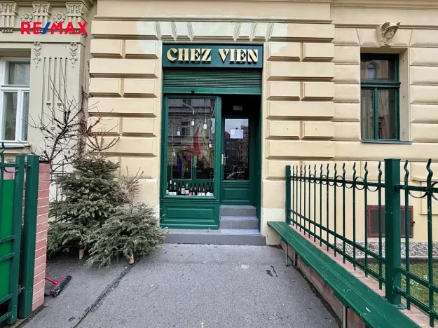 Pronájem kanceláře, Praha - Bubeneč, Šmeralova, 41 m2