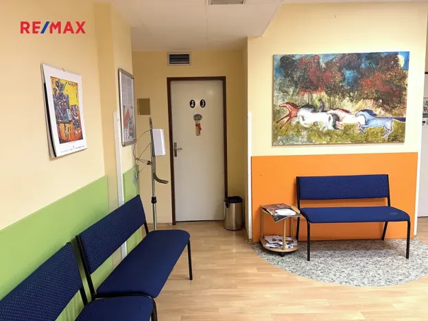 Pronájem ordinace, Praha - Bubeneč, Dejvická, 41 m2