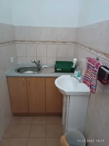 Pronájem kanceláře, Karlovy Vary, Západní, 11 m2