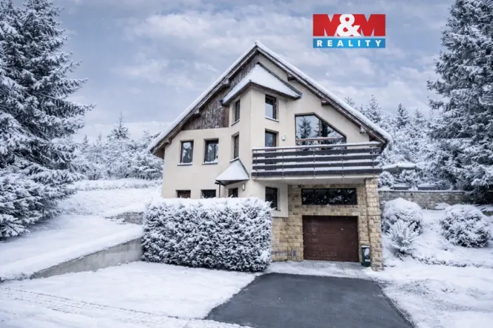 Prodej rodinného domu, Benecko, 224 m2