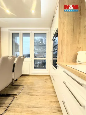 Prodej bytu 3+1, Ostrava - Zábřeh, Petruškova, 70 m2