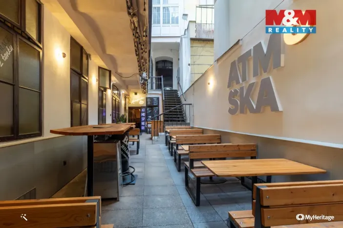 Pronájem restaurace, Praha - Staré Město, Smetanovo nábřeží, 295 m2