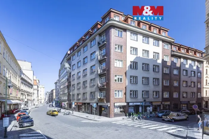 Prodej bytu 1+kk, Praha - Staré Město, Dlouhá, 46 m2