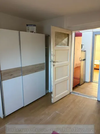 Pronájem bytu 2+1, Praha - Strašnice, Černická, 89 m2