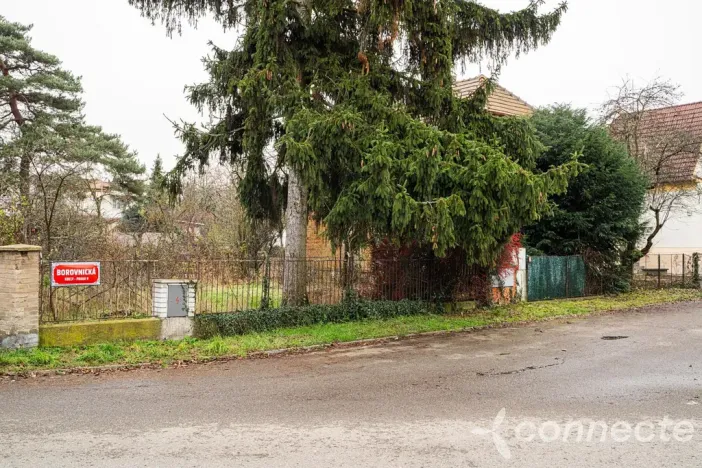 Prodej pozemku, Praha - Kbely, Borovnická, 895 m2