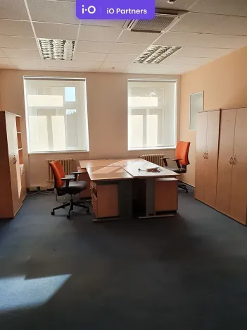 Pronájem kanceláře, Praha - Nusle, Závišova, 526 m2