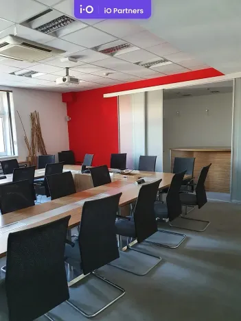 Pronájem kanceláře, Praha - Nusle, Závišova, 526 m2