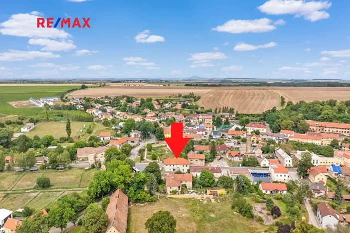 Prodej vícegeneračního domu, Koleč, 404 m2