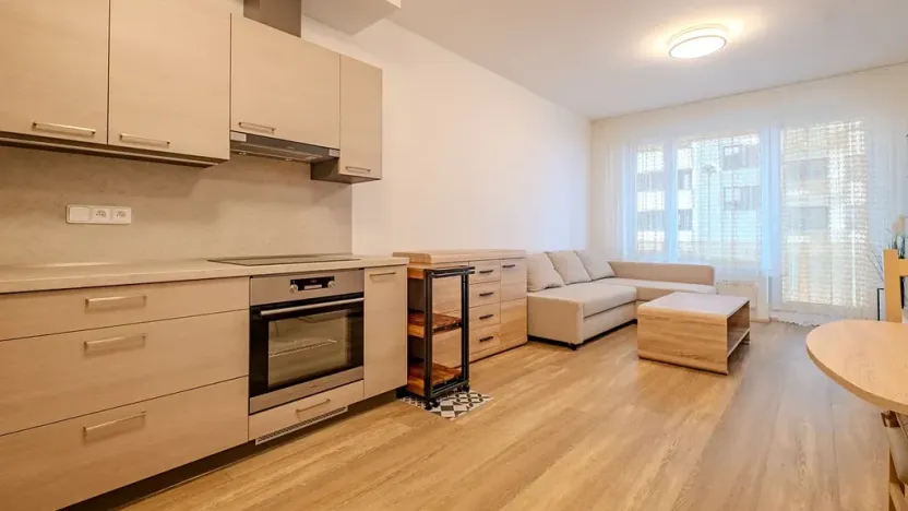Prodej bytu 2+kk, Praha - Dolní Měcholupy, Honzíkova, 54 m2