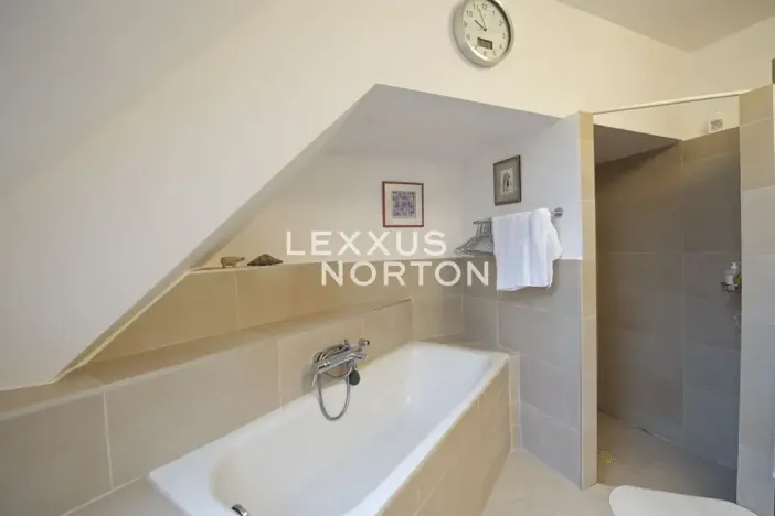 Pronájem rodinného domu, Praha - Kunratice, Ke hrádku, 417 m2