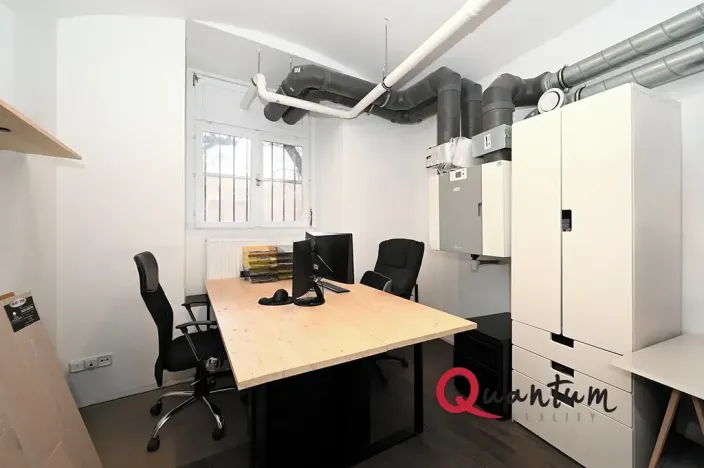 Pronájem kanceláře, Praha - Smíchov, Na Plzeňce, 47 m2