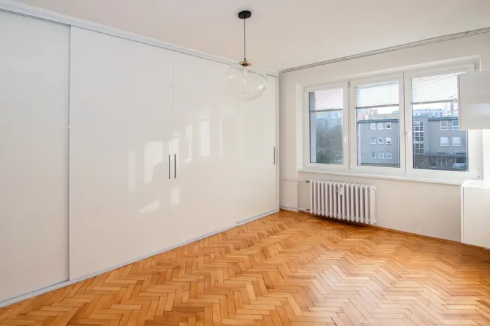Pronájem bytu 2+kk, Praha - Záběhlice, Malovická, 55 m2