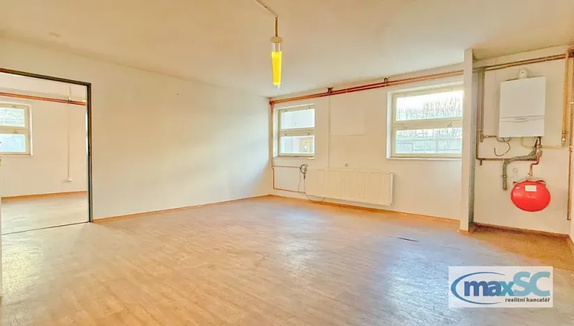 Pronájem skladu, Moravany, 533 m2