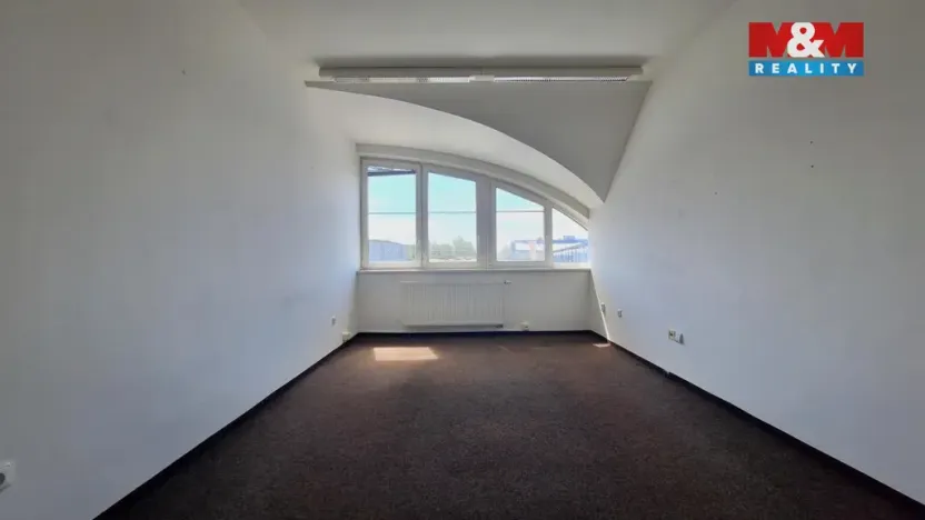 Prodej kanceláře, Hradec Králové - Slezské Předměstí, Vážní, 290 m2