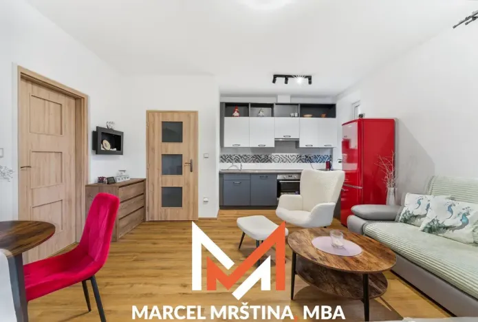 Prodej bytu 2+kk, Náchod, Ruská, 52 m2