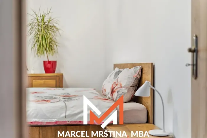 Prodej bytu 2+kk, Náchod, Ruská, 52 m2