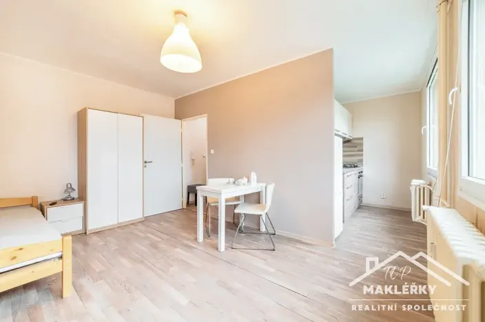 Pronájem bytu 1+kk, Český Brod, Palackého, 27 m2