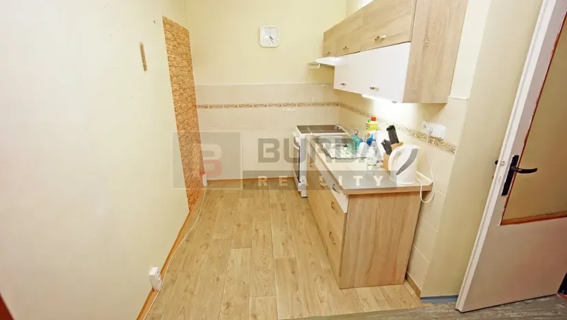 Pronájem bytu 2+kk, Neratovice, 43 m2