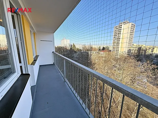 Pronájem bytu 1+kk, Pardubice, Družby, 30 m2