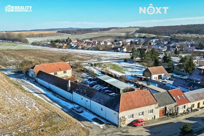 Prodej výrobních prostor, Hlubočany, 800 m2