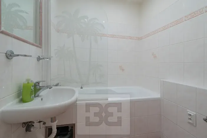 Pronájem bytu 3+1, Praha - Chodov, Benkova, 75 m2