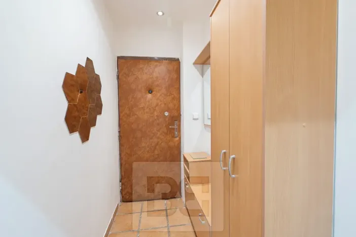 Pronájem bytu 3+1, Praha - Chodov, Benkova, 75 m2