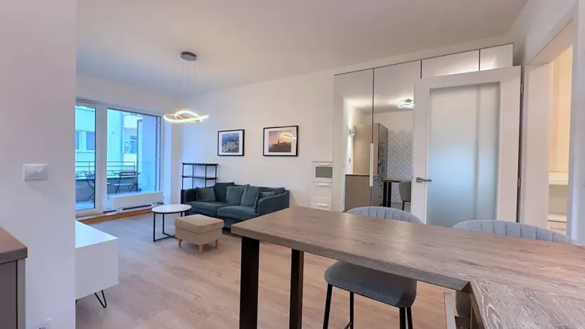 Pronájem bytu 2+kk, Brno, Hybešova, 53 m2