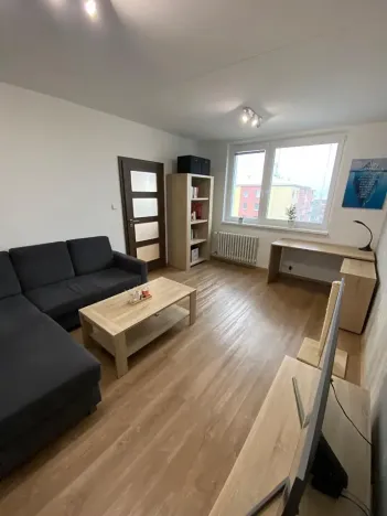 Prodej bytu 2+1, Holešov, Novosady, 58 m2
