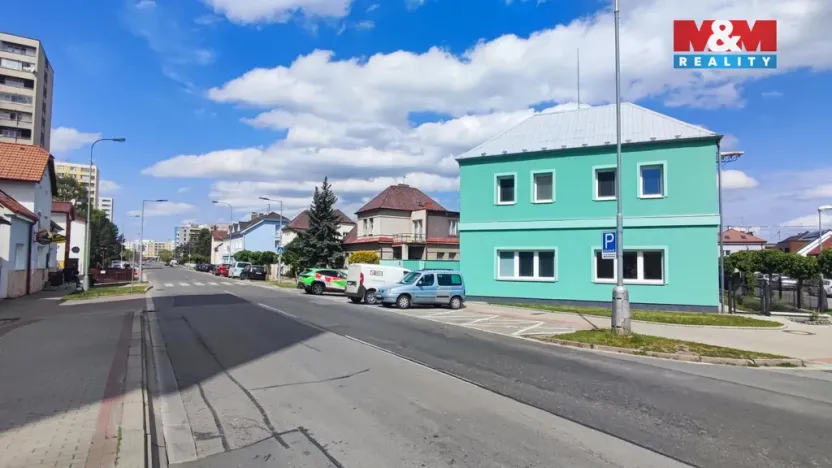 Pronájem bytu 1+kk, Hradec Králové - Slezské Předměstí, Bratří Štefanů, 37 m2