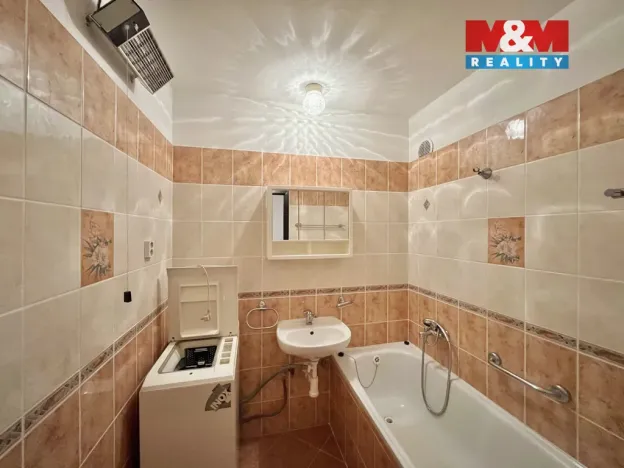 Pronájem bytu 2+1, Jablonec nad Nisou - Rýnovice, Na Úbočí, 59 m2