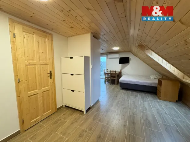 Pronájem bytu 1+kk, Seč, Chrudimská, 28 m2