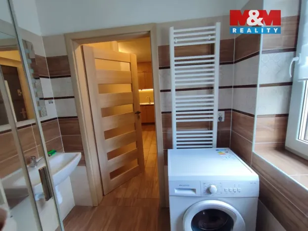 Pronájem bytu 1+kk, Třinec - Tyra, 15 m2