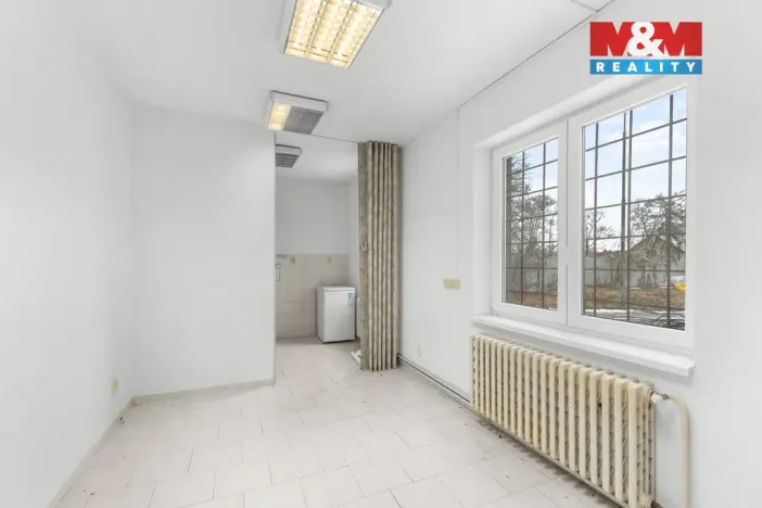 Pronájem výrobních prostor, Libušín, Důl Max, 768 m2