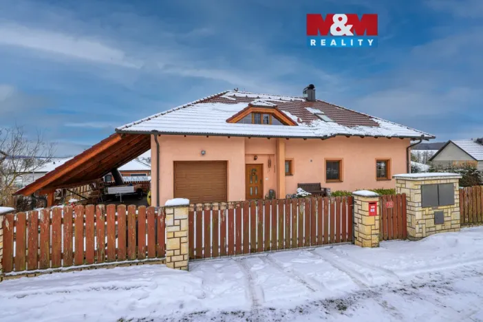 Prodej rodinného domu, Kvíčovice, 249 m2