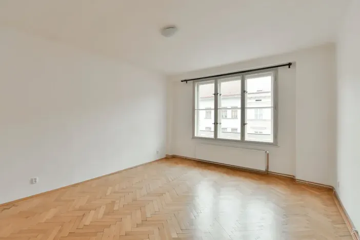 Pronájem bytu 3+1, Praha - Smíchov, Štefánikova, 120 m2