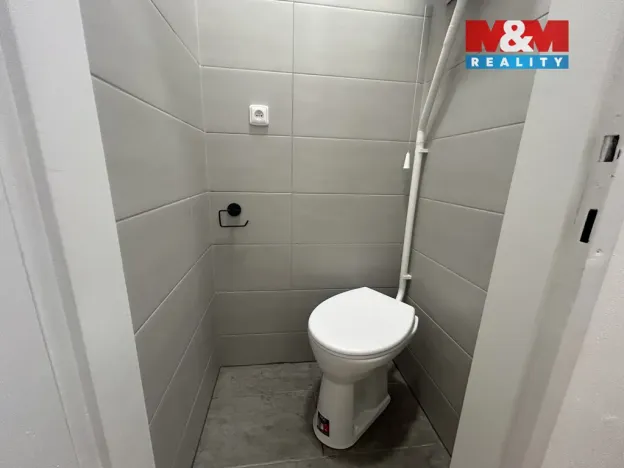 Pronájem bytu 2+kk, Louny, Mánesova, 60 m2