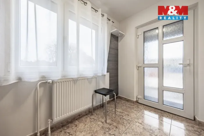 Prodej rodinného domu, Radonice, Růžičkova, 182 m2