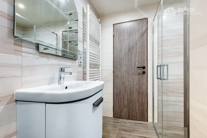 Prodej vícegeneračního domu, Halenkov, 232 m2