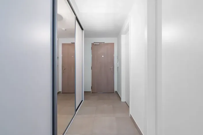 Pronájem bytu 1+kk, Praha, Poděbradská, 33 m2